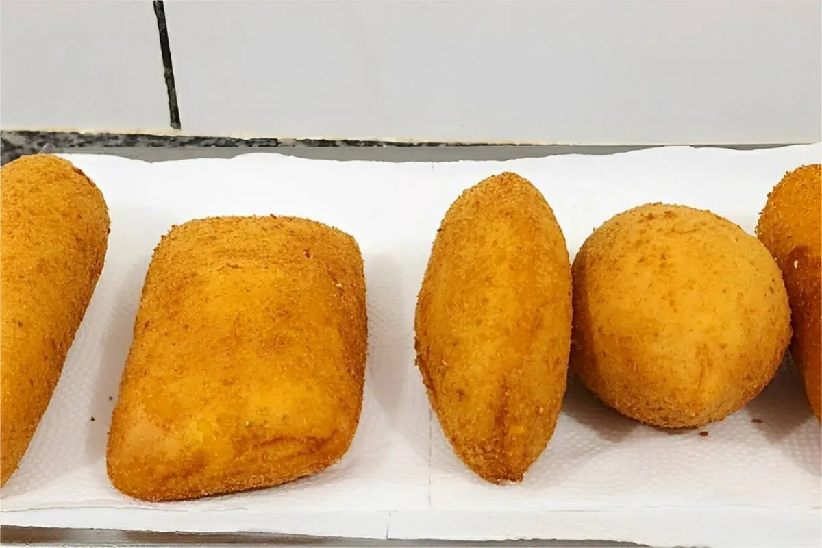 5 tipos de salgado usando essa massa de coxinha leve gostosa