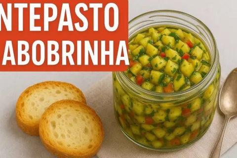 Antepasto de abobrinha bem temperado com azeite e ervas arom
