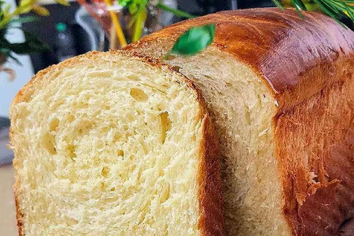 Aprenda a fazer pão de brioche na sua casa e não precisa com
