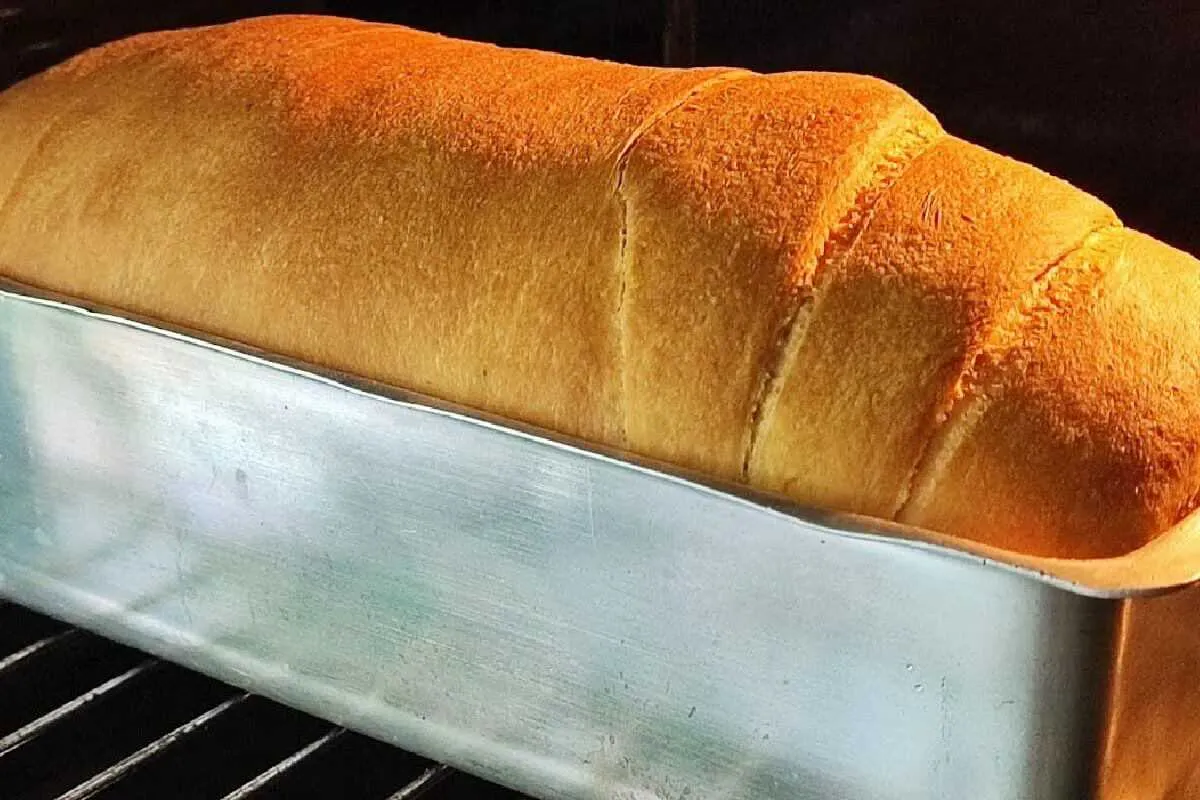 Aprenda com um cozinheiro famoso um pão caseiro perfeito e d