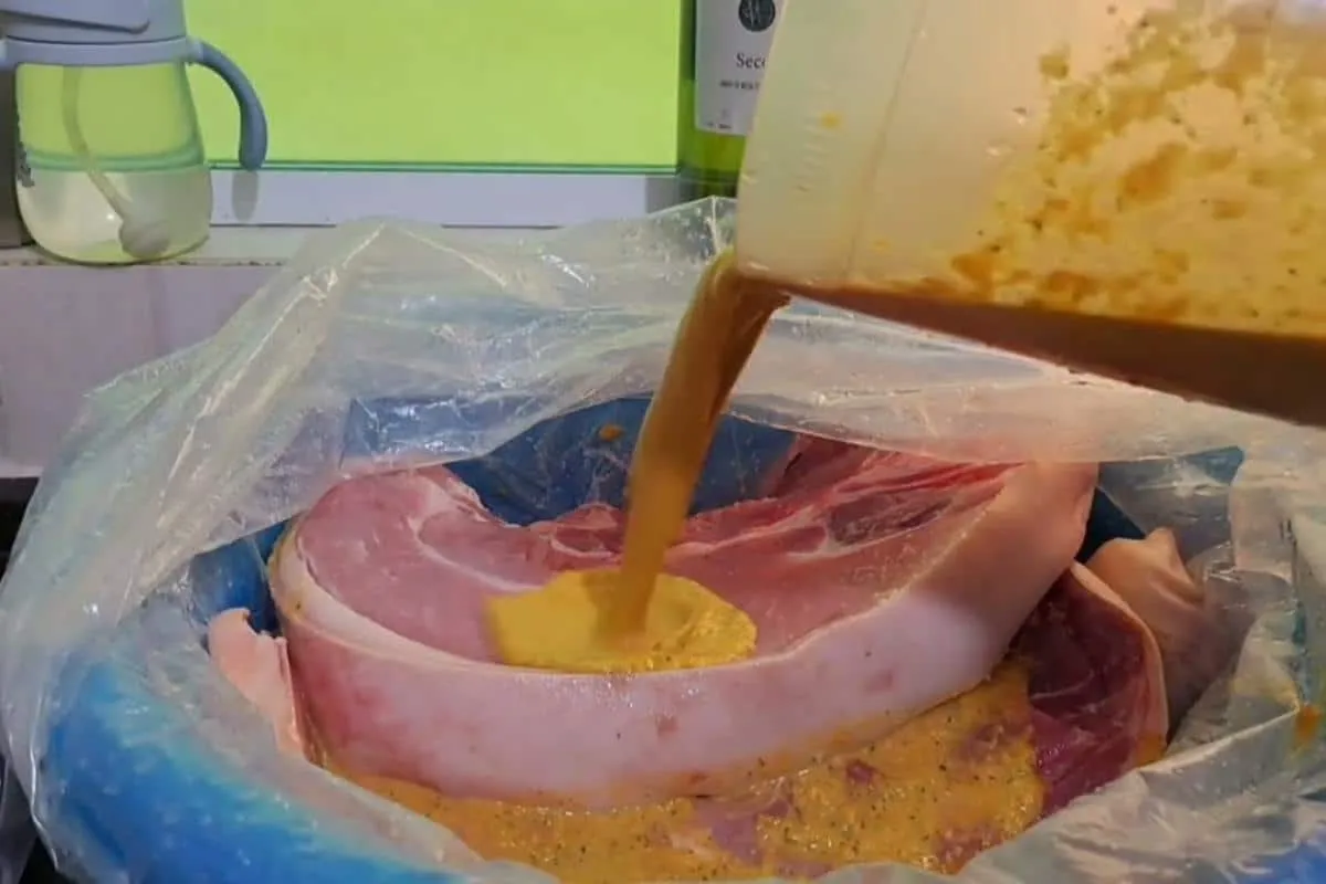 Aprenda como deixar o pernil suculento e saboroso no seu alm
