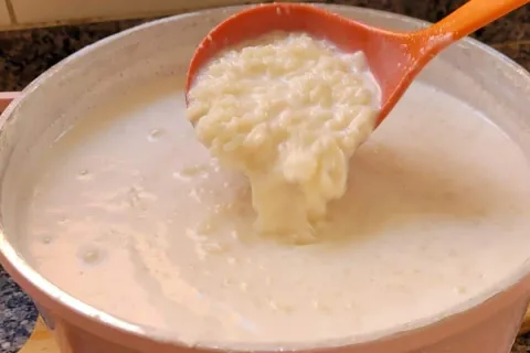 Arroz doce cremoso, uma receita de vó que é simples de prepa