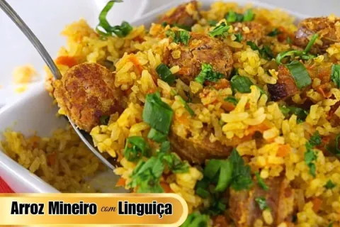 Arroz mineiro com linguiça legítimo e muito bem temperado, f