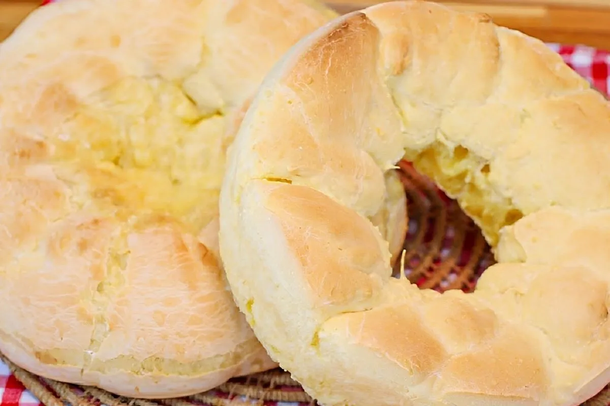 Biscoitão de polvilho assado de padaria para você servir um