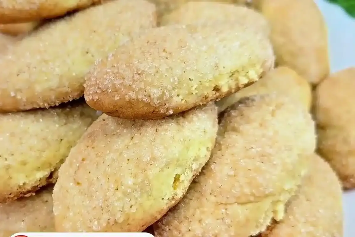 Biscoitinhos de laranja bem sequinhos e crocantes, perfeitos