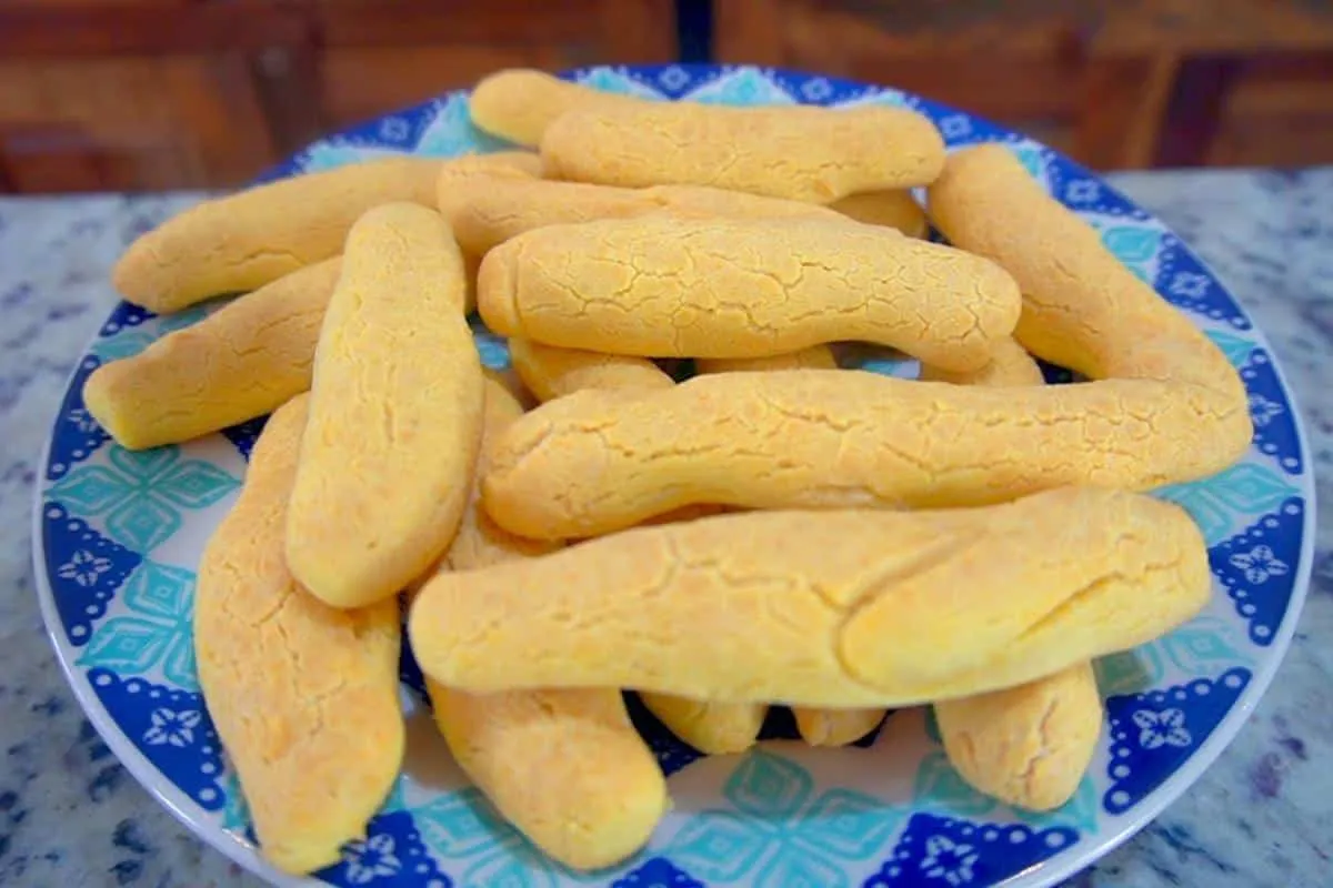 Biscoito cascão da vovó para servir no chá da tarde que todo