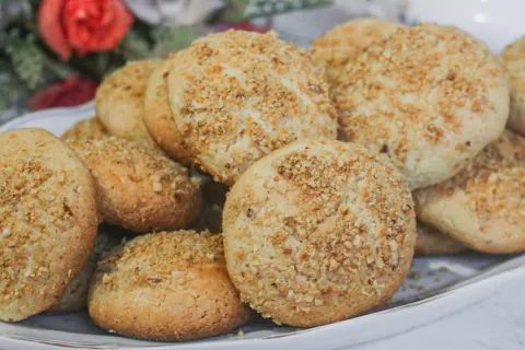 Biscoito de amendoim que derrete na boca para você assar de 