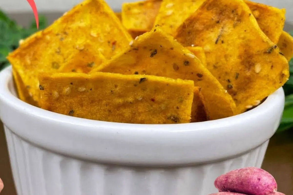 Biscoito de batata doce feito sem glúten, sem leite e sem ov