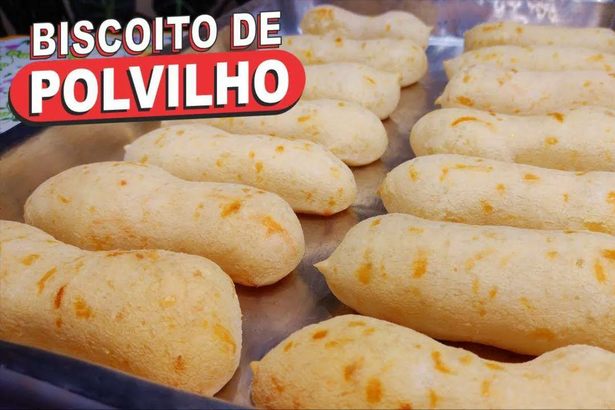 Biscoito de polvilho com queijo delicioso para a hora do caf