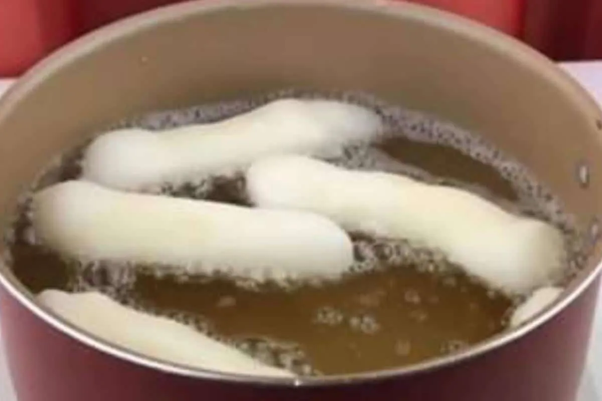 Biscoito de polvilho frito que se fizer desse jeito não esto