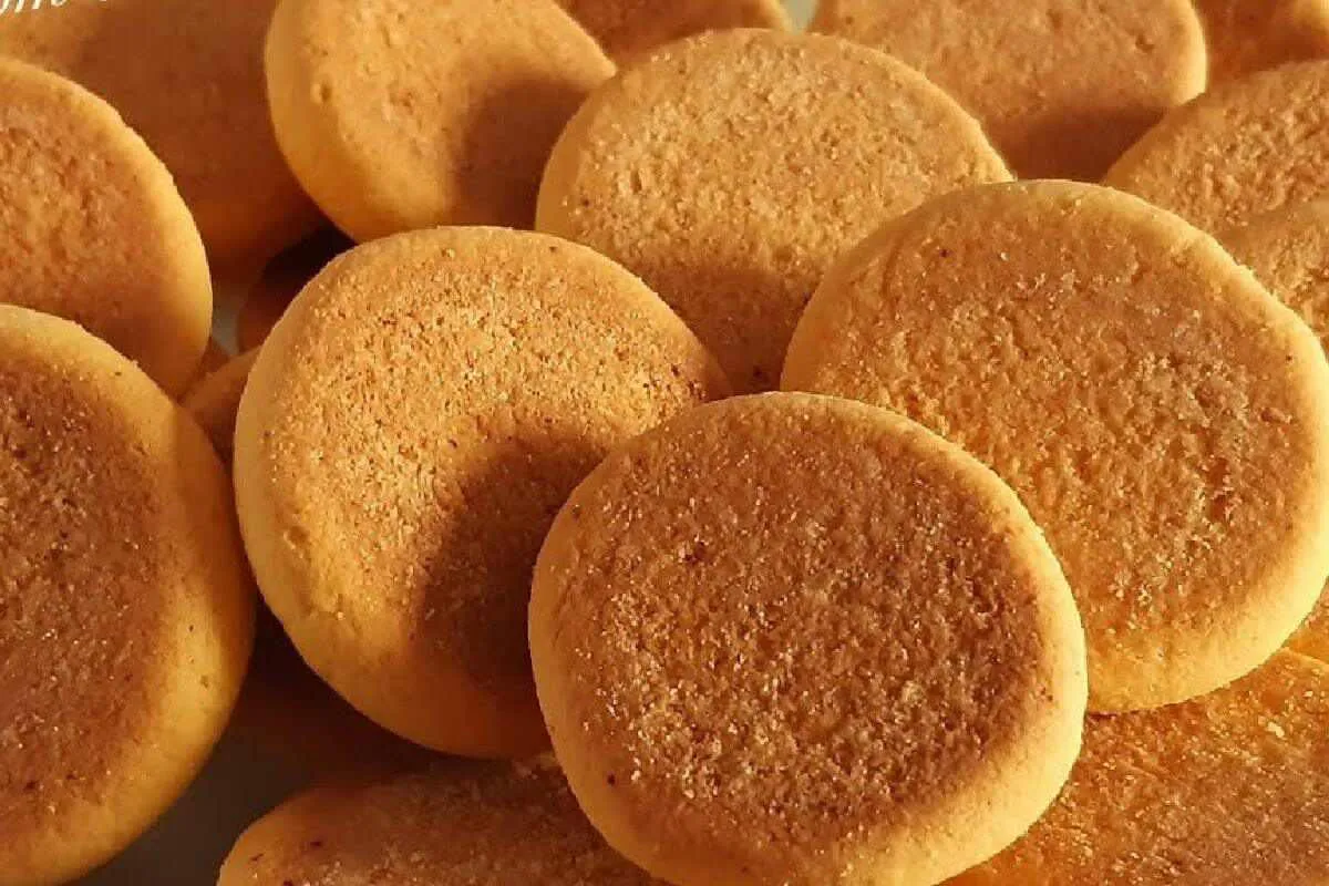 Bolachinha de fubá bem crocante que rende bastante e dá para