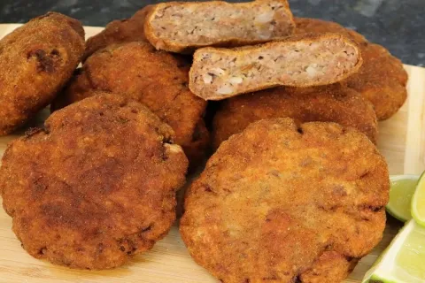 Bolinho de carne fácil e rápido de preparar para o almoço ou