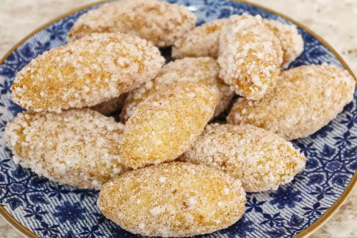 Bolinho de estudante que você precisar conhecer fica uma del