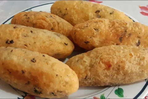 Bolinho de mandioca frito mega saboroso e mais fácil de faze