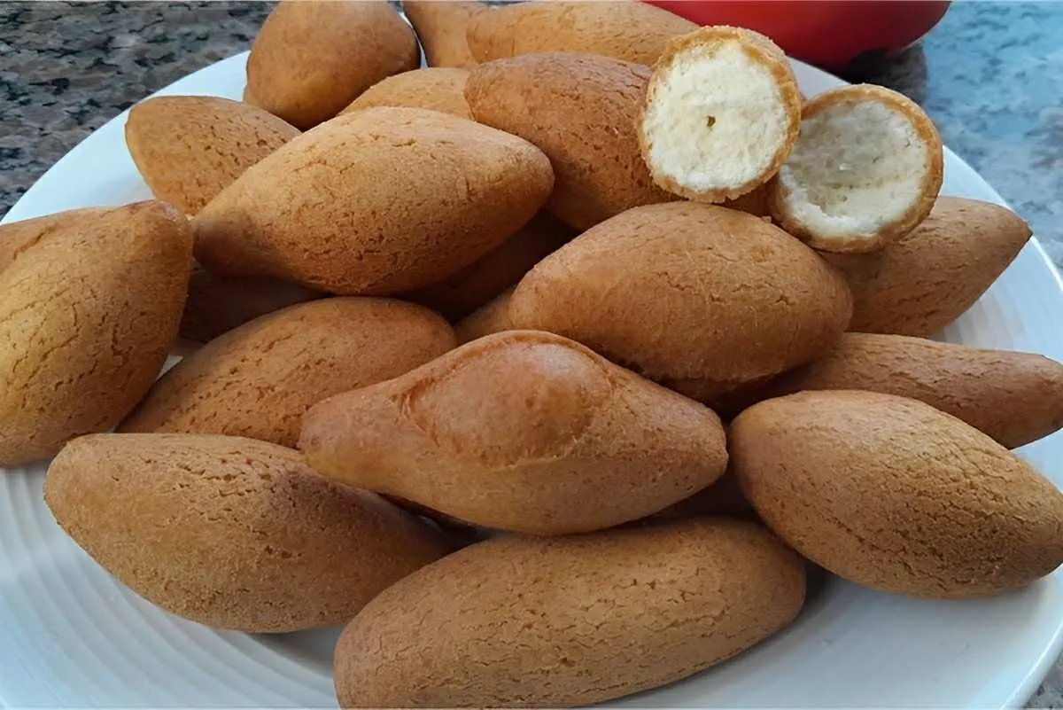 Bolinho de polvilho para acompanhar com seu cafézinho da hor