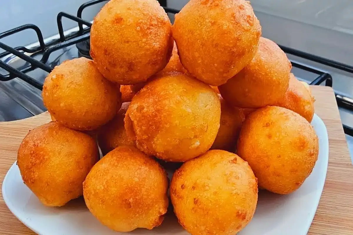 Bolinho de queijo delicioso sem usar trigo que é ótimo para