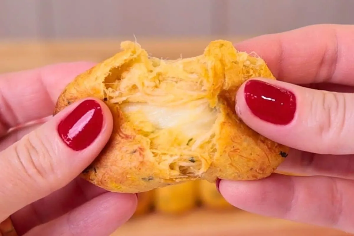 Bolinho fit de frango, delicioso e proteico, para fazer na a