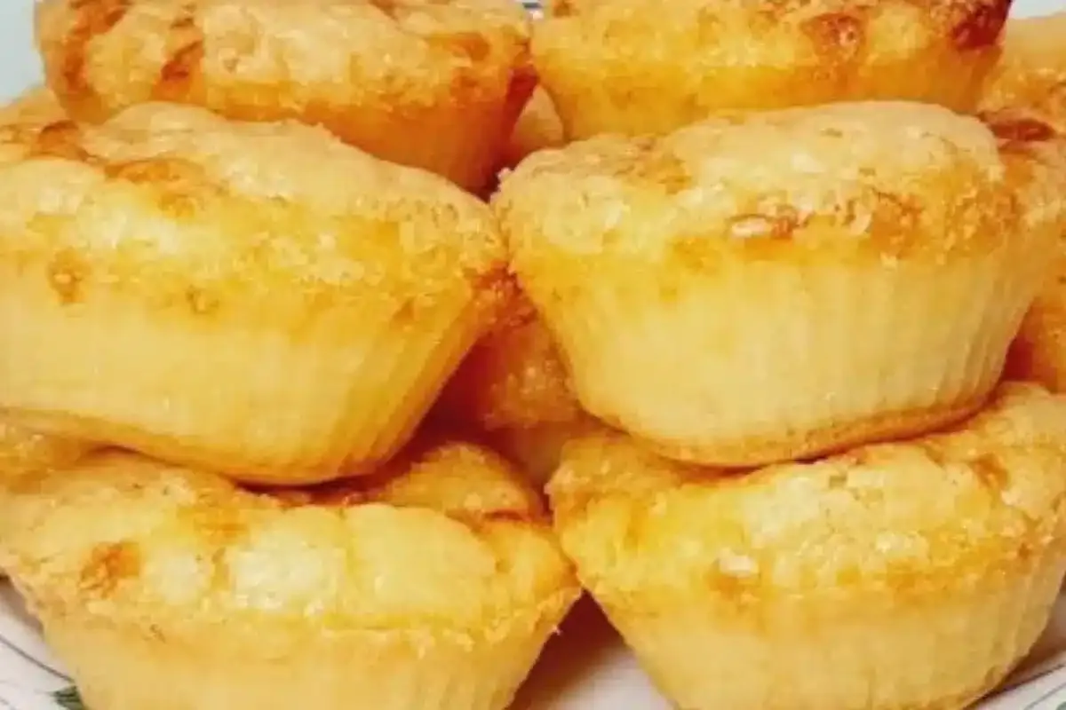 Bolinho sem trigo e sem açúcar para comer no lugar do pão fr