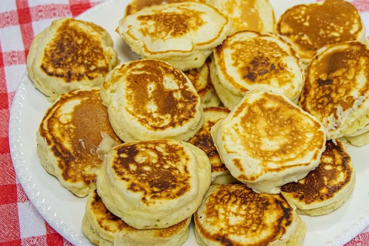 Bolinho tareco de frigideira muito barato e fácil de fazer,