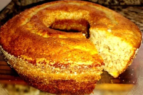 Bolo de banana fofinho: para perfumar a casa e deixar o café