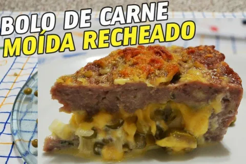 Bolo de carne moída recheado, que é uma refeição completa e 