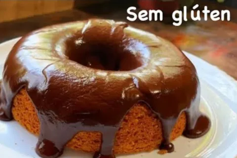 Bolo de cenoura sem glúten leve e gostoso, uma opção saudáve