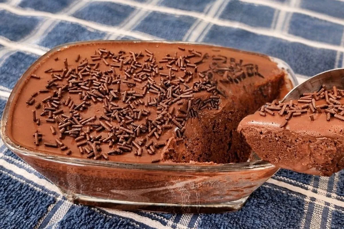 Bolo de chocolate zero açúcar feito com café sem glúten e se