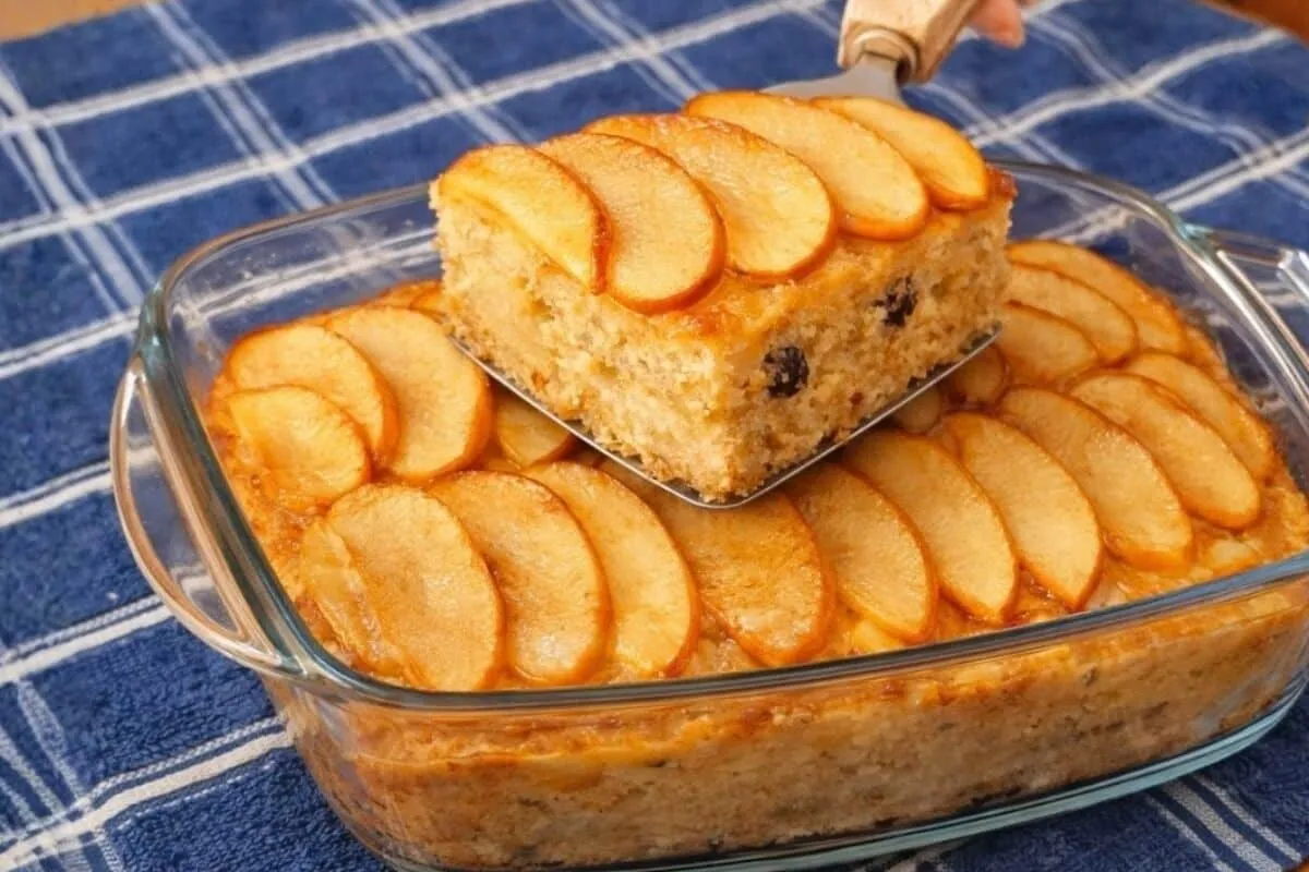 Bolo de maçã sem farinha e sem açúcar, bem fofinho e delicio