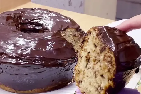 Bolo formigueiro grandão, super fácil de preparar e muito fo