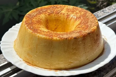 Bolo pamonha, que não leva ovos e não precisa de forno, perf