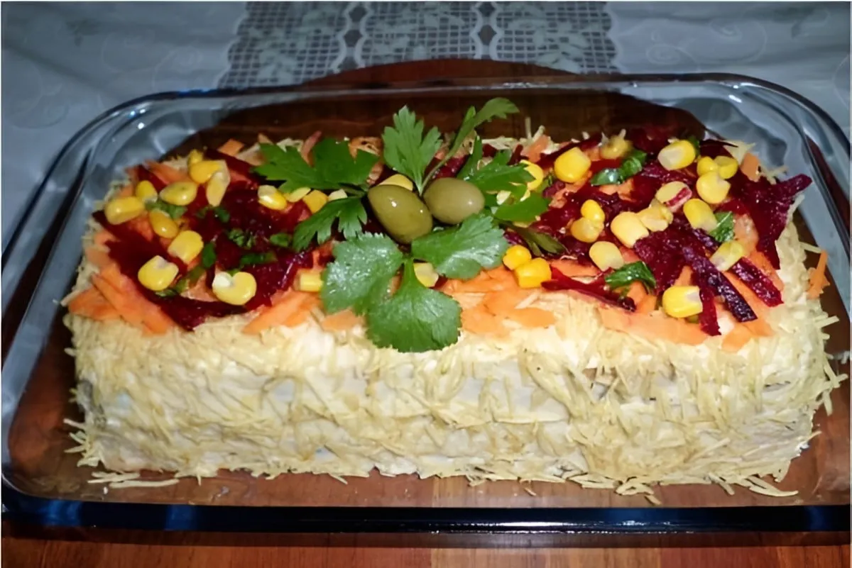Bolo salgado de frango com cenoura perfeito para sua festa o