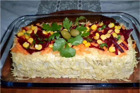 Bolo salgado de frango com cenoura perfeito para sua festa o