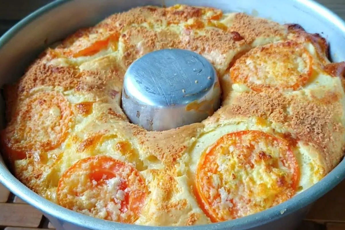 Bolo salgado feito no liquidificador de forma muito prática