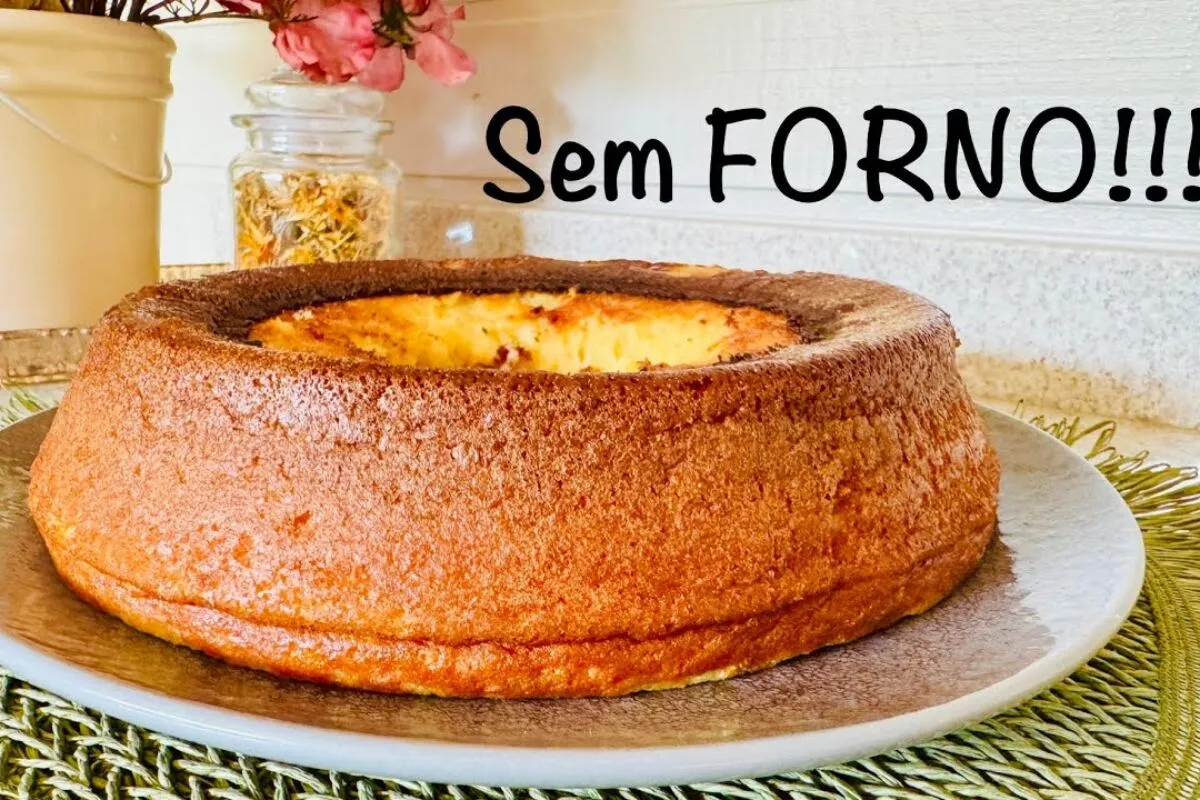 Bolo sem glúten feito com aipim e sem precisar de forno, que