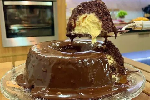 Bolo trufa de maracujá uma tentação para você servir como so