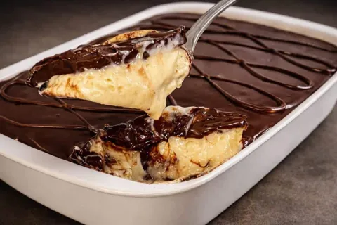 Bombom de travessa, uma sobremesa rápida e deliciosa que vai