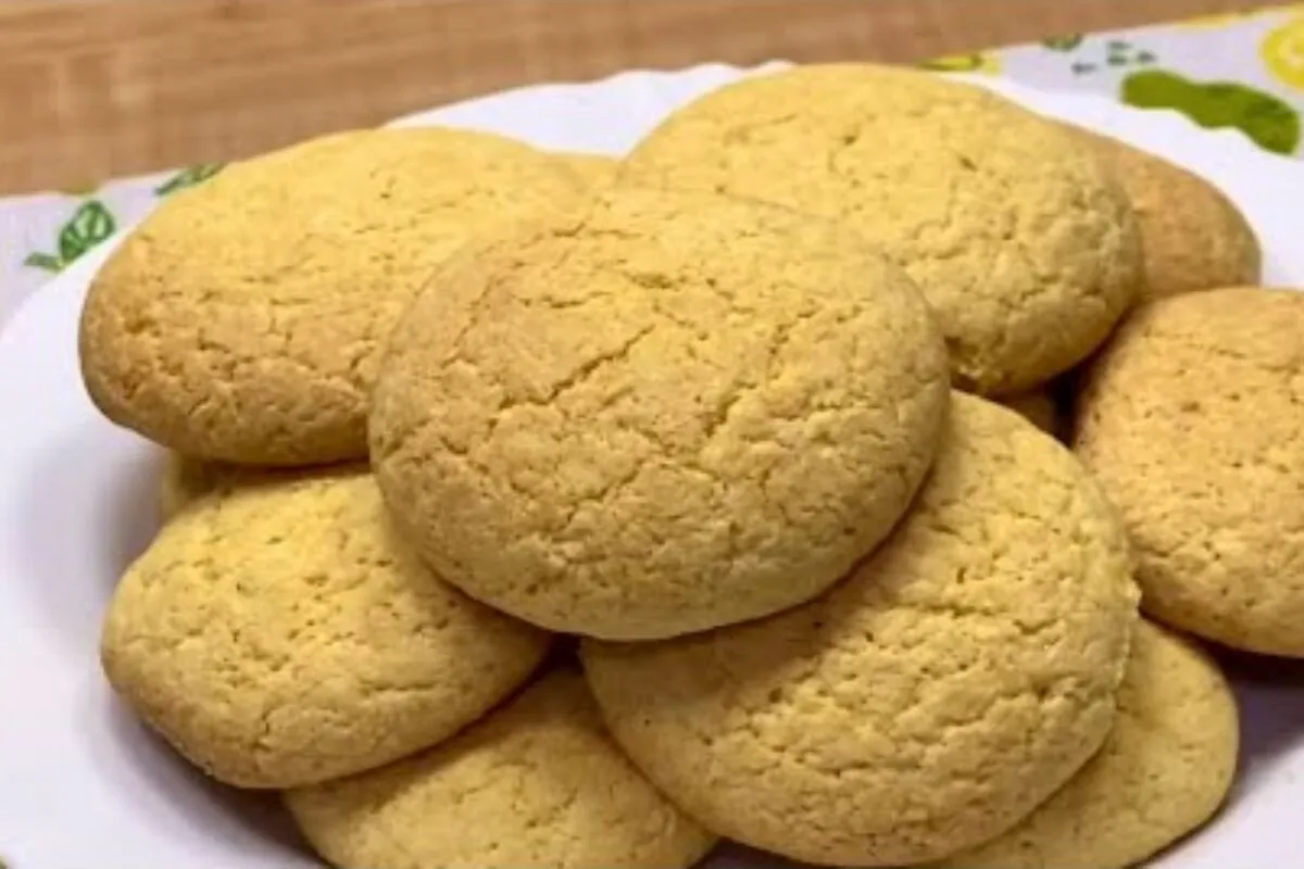 Broa da fazenda: sem farinha de trigo e sem leite, fofinha,