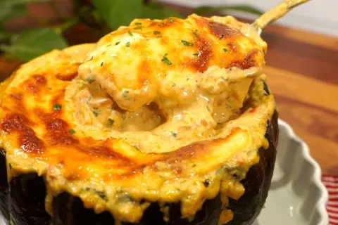 Camarão na abóbora simples e delicioso prato fácil e maravil