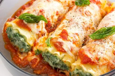 Canelone cremoso feito em apenas 5 passos para facilitar sua