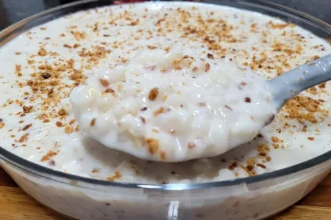 Canjica 4 leites: uma sobremesa muito cremosa com amendoim, 