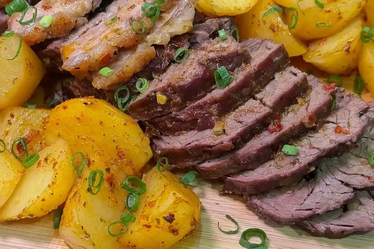 Carne assada com batata utilizando fraldinha bem temperada n