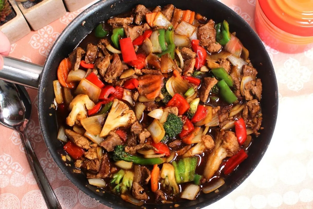 Carne com legumes: o segredo para preparar um prato completo