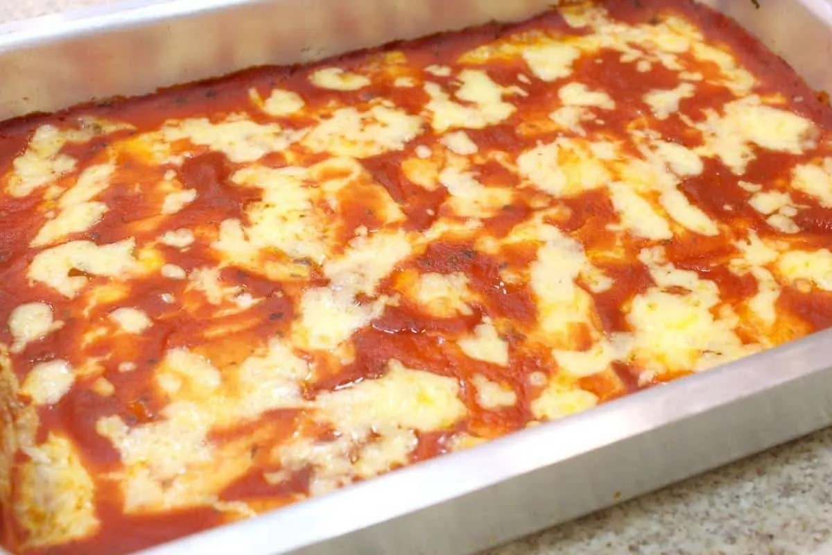 Carne moída à parmegiana para o almoço fica pronta rapidinho