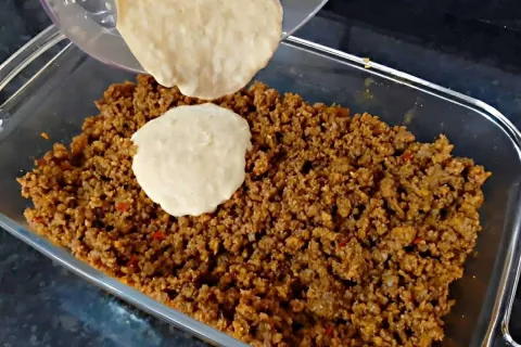 Carne moída no forno uma opção simples e prática de almoço o