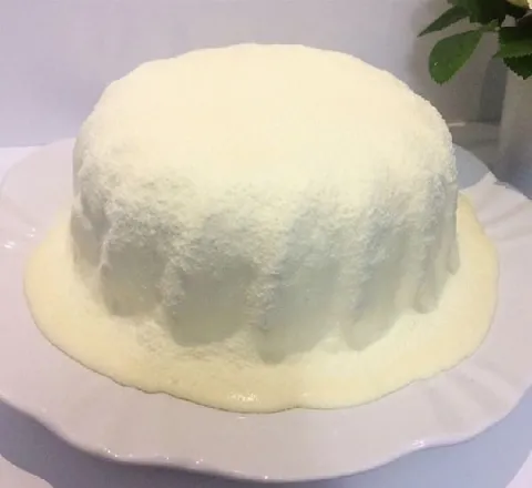 Cobertura de Leite Ninho Para Bolo Vulcão