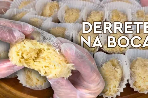 Cocada de leite condensado que derrete na boca, muito molhad