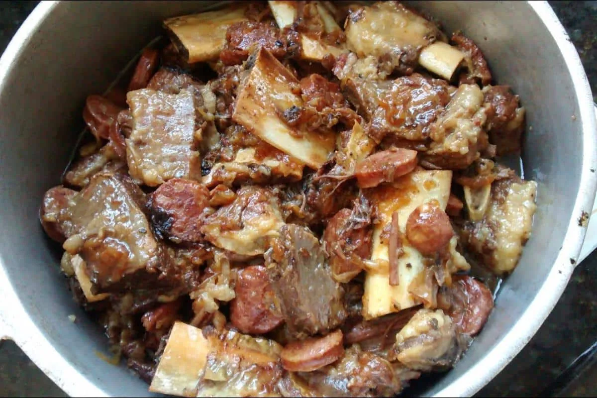 Como fazer costela na panela de pressão que desmancha e solt