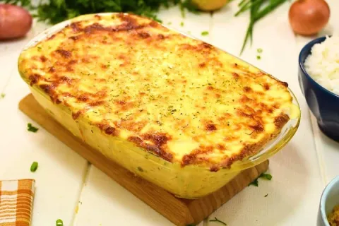 Como fazer gratinado de frango para um almoço de domingo ráp