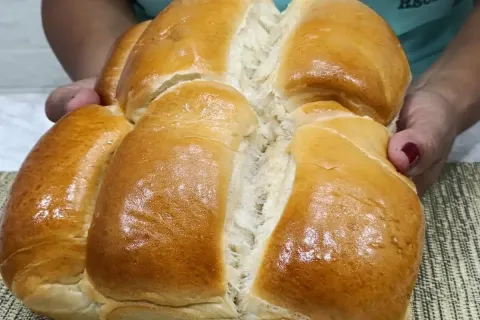 Como fazer pão simples e rápido que fica super fofinho para 