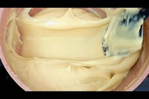 Como fazer recheio para bolo de chocolate branco: não precis